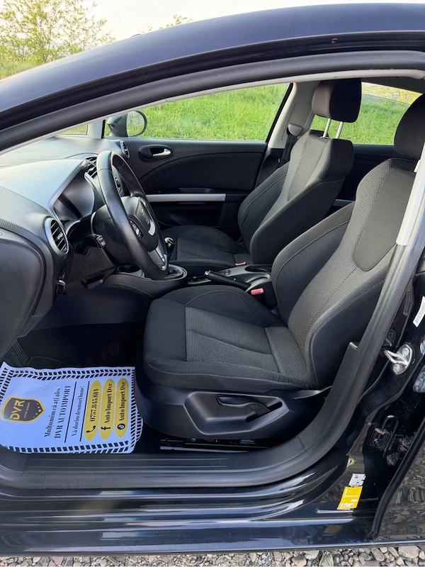SEAT Leon 2010 — imagine 5
