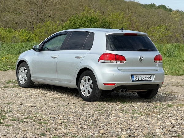 VOLKSWAGEN Golf 2009 — imagine 4