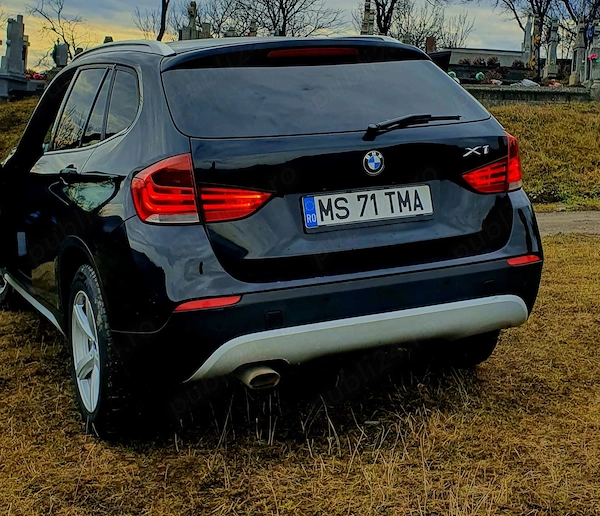 BMW X Series (Generic) 2012 — imagine 9