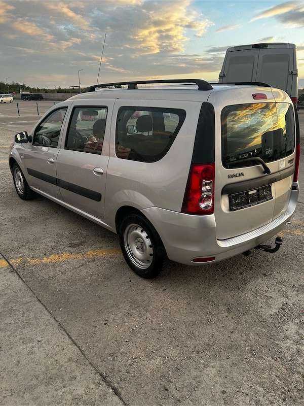 DACIA Logan 2011