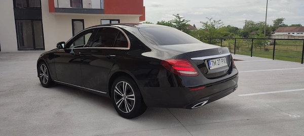MERCEDES-BENZ E-Class 2020 — imagine 5