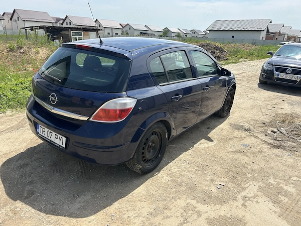 OPEL Astra 2006 — imagine 4