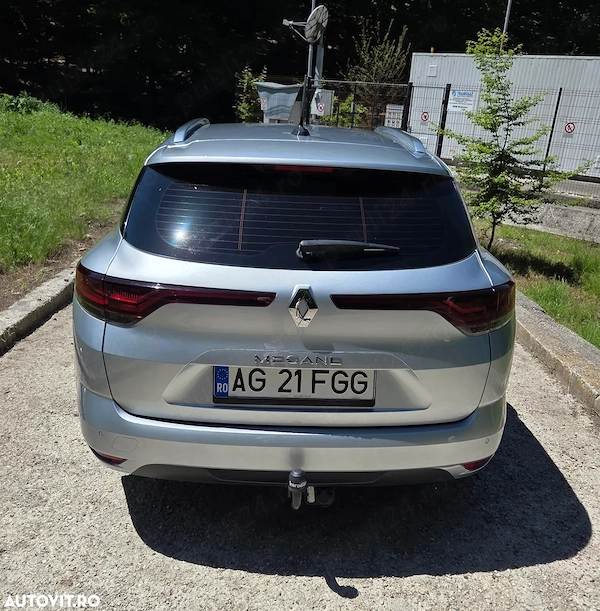 RENAULT Megane 2023 — imagine 5