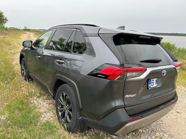 TOYOTA RAV4 2022 — imagine 2