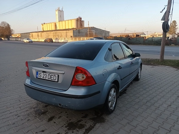 FORD Focus 2007 — imagine 6