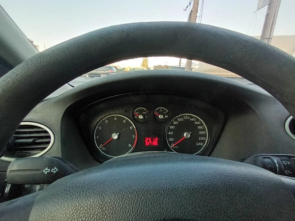 FORD Focus 2007 — imagine 9