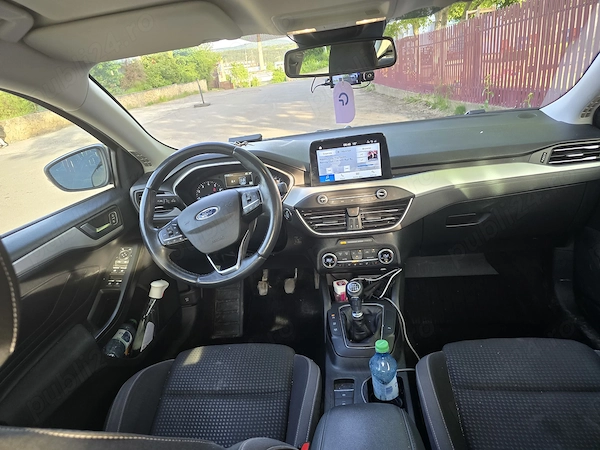FORD Focus 2020 — imagine 9