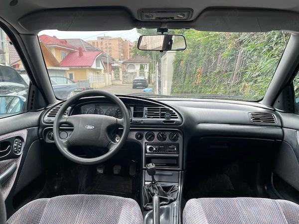 FORD Mondeo 1993 — imagine 2