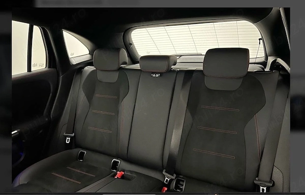 MERCEDES-BENZ GLA 2024 — imagine 9
