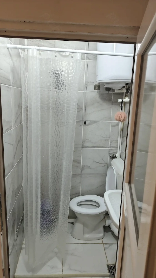 Mic apartament cf 3 la complex Baicului — fotografia 3