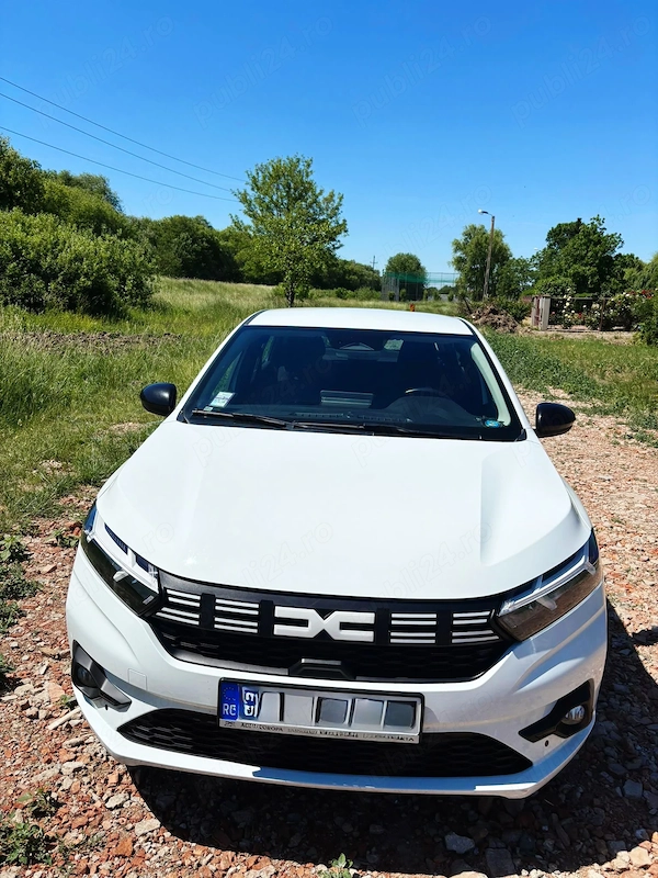 DACIA Logan 2025 — imagine 2