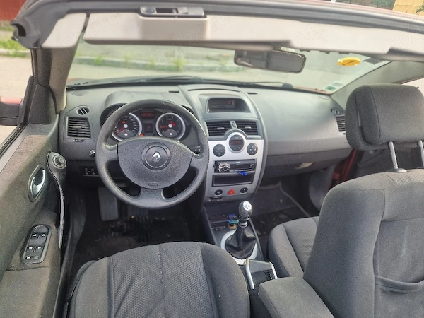 RENAULT Coupe 2006