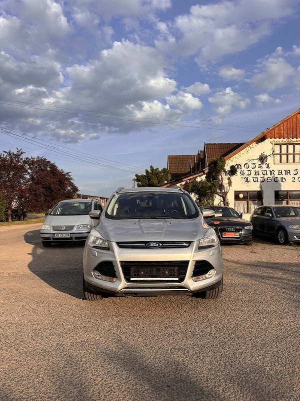 FORD Kuga 2013 — imagine 2