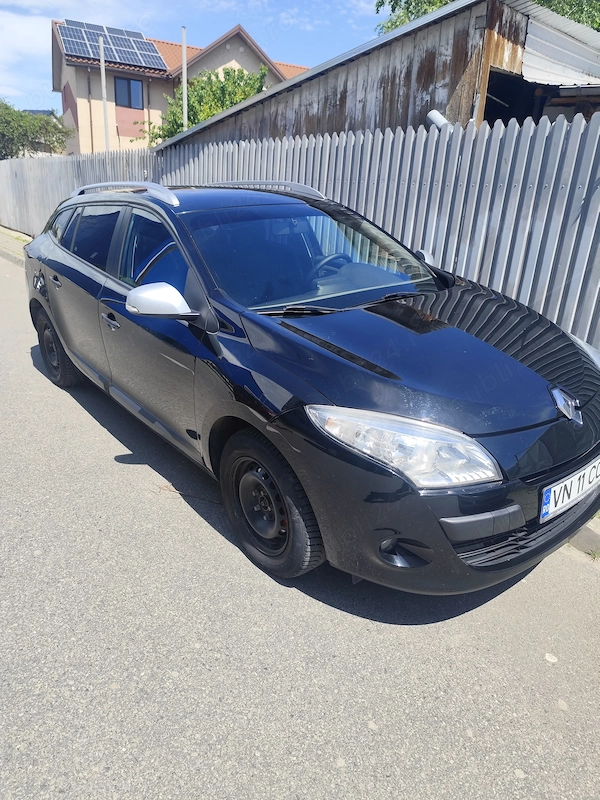 RENAULT Megane 2011 — imagine 2