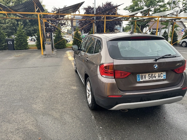 BMW X Series (Generic) 2011 — imagine 3