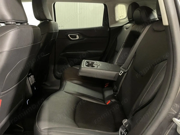 JEEP Compass 2022 — imagine 11