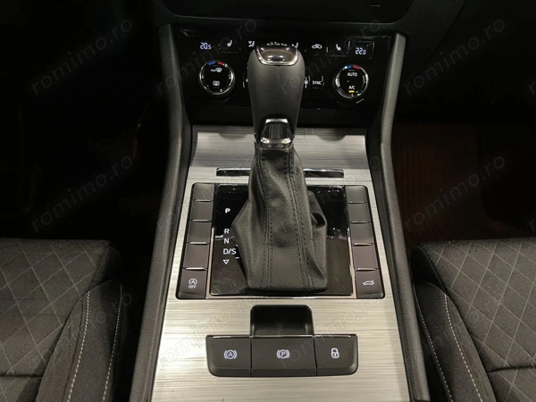 SKODA Superb 2021 — imagine 14