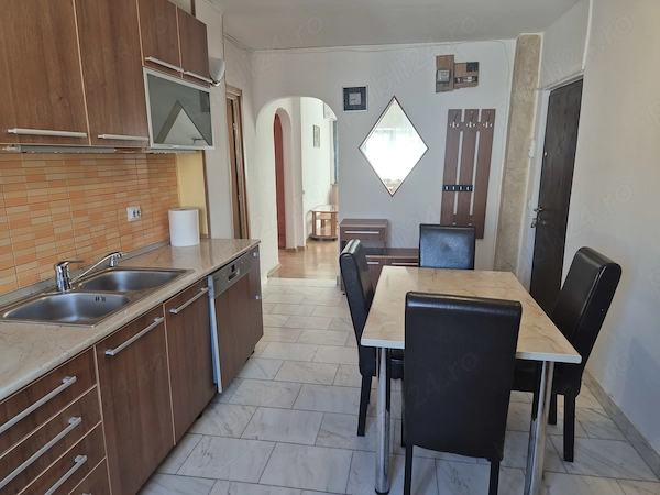 Apartament de vânzare — fotografia 1