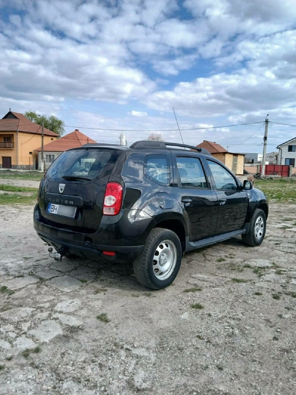 DACIA Duster 2010 — imagine 4