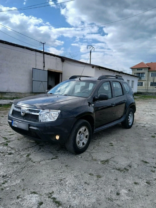 DACIA Duster 2010 — imagine 3