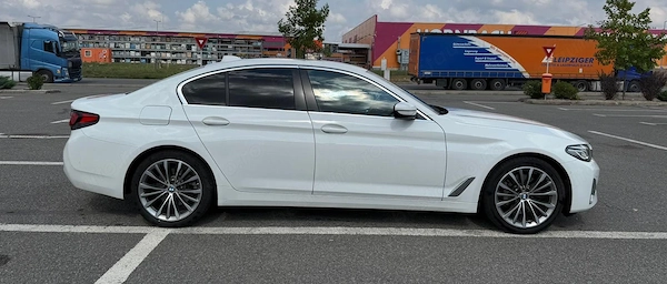 BMW 5 Series 2021 — imagine 8