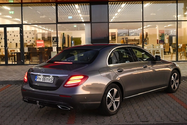 MERCEDES-BENZ E-Class 2019 — imagine 3