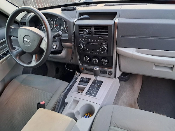 JEEP Cherokee 2008 — imagine 3