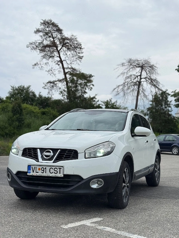 NISSAN Qashqai 2011