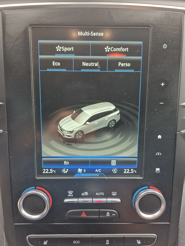 RENAULT Megane 2016 — imagine 9