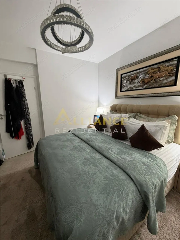 Apartament 2camere tip studio mobilat si uitilat sector 4 — fotografia 3