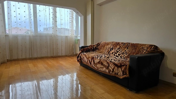 Apartament 2 camere in Deva, zona ultracentrala Decebal-Maniu — fotografia 1