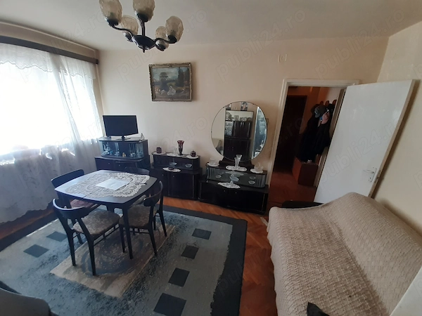 Apartament de vânzare 3 camere zona Cetate strada Closca Alba Iulia — fotografia 3