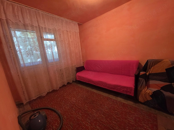3 camere C. Calarasilor - Viziru , 2 balcoane, sup 70 mp — fotografia 3