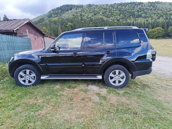 MITSUBISHI Pajero 2009 — imagine 4