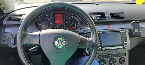 VOLKSWAGEN Passat 2008 — imagine 3