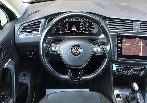 VOLKSWAGEN Tiguan 2018 — imagine 15
