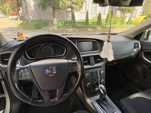 VOLVO V40 2014 — imagine 7