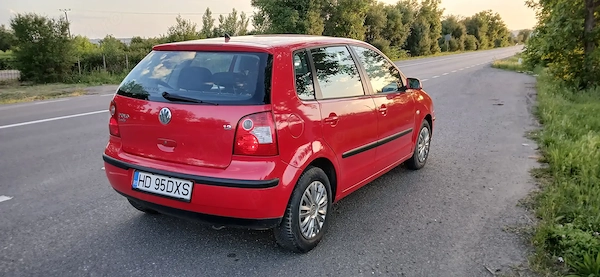 VOLKSWAGEN Polo 2005 — imagine 3