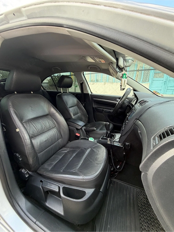 SKODA Octavia 2008 — imagine 3