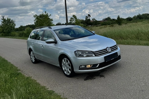 VOLKSWAGEN Passat 2012 — imagine 2