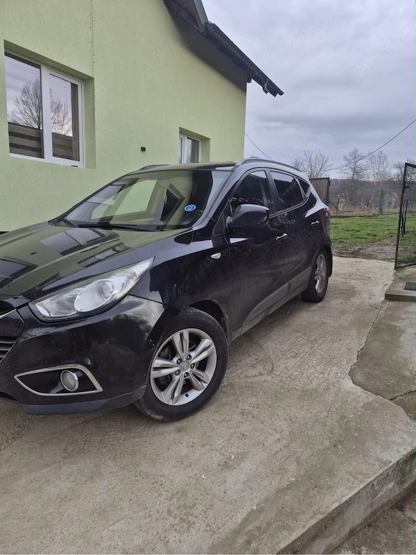 HYUNDAI ix35 2010 — imagine 4