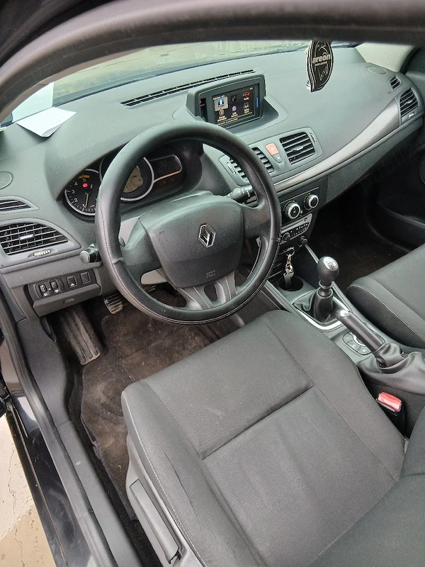 RENAULT Megane 2012 — imagine 7