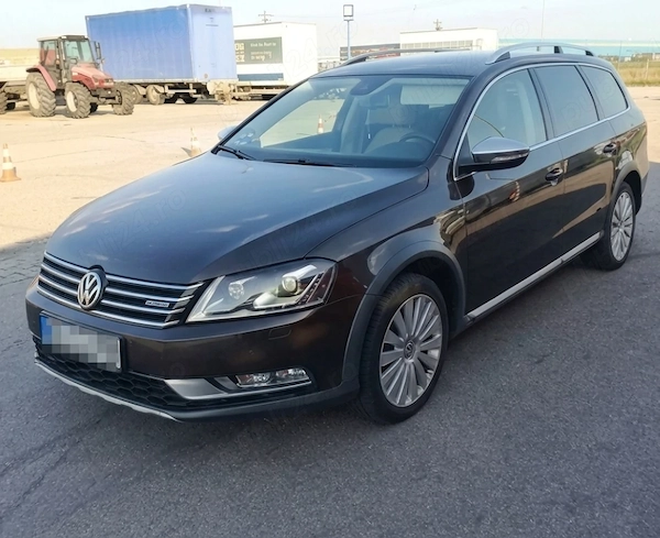 VOLKSWAGEN Passat Alltrack