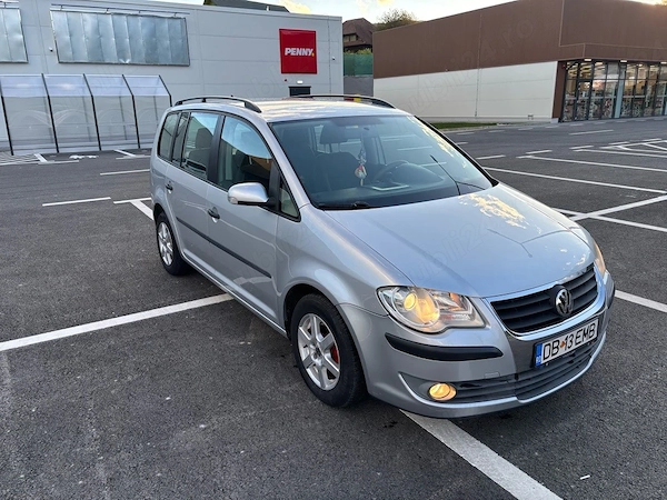 VOLKSWAGEN Touran 2009 — imagine 2