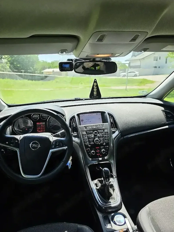 OPEL Astra 2012 — imagine 5