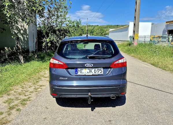 FORD Focus 2012 — imagine 9