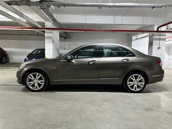 MERCEDES-BENZ C-Class 2009 — imagine 3