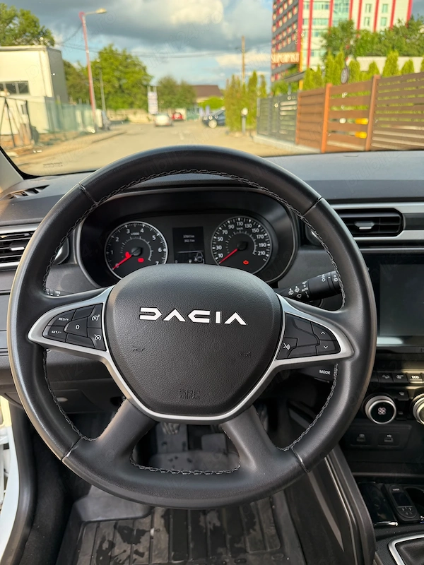 DACIA Duster 2023 — imagine 10