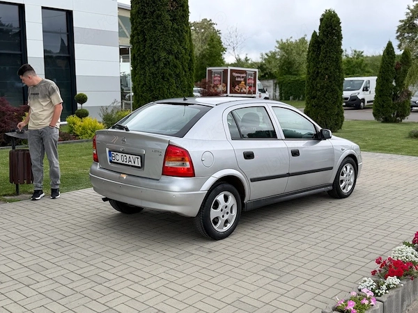 OPEL Astra 2003 — imagine 3
