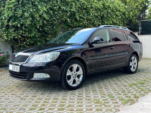 SKODA Octavia 2013 — imagine 2